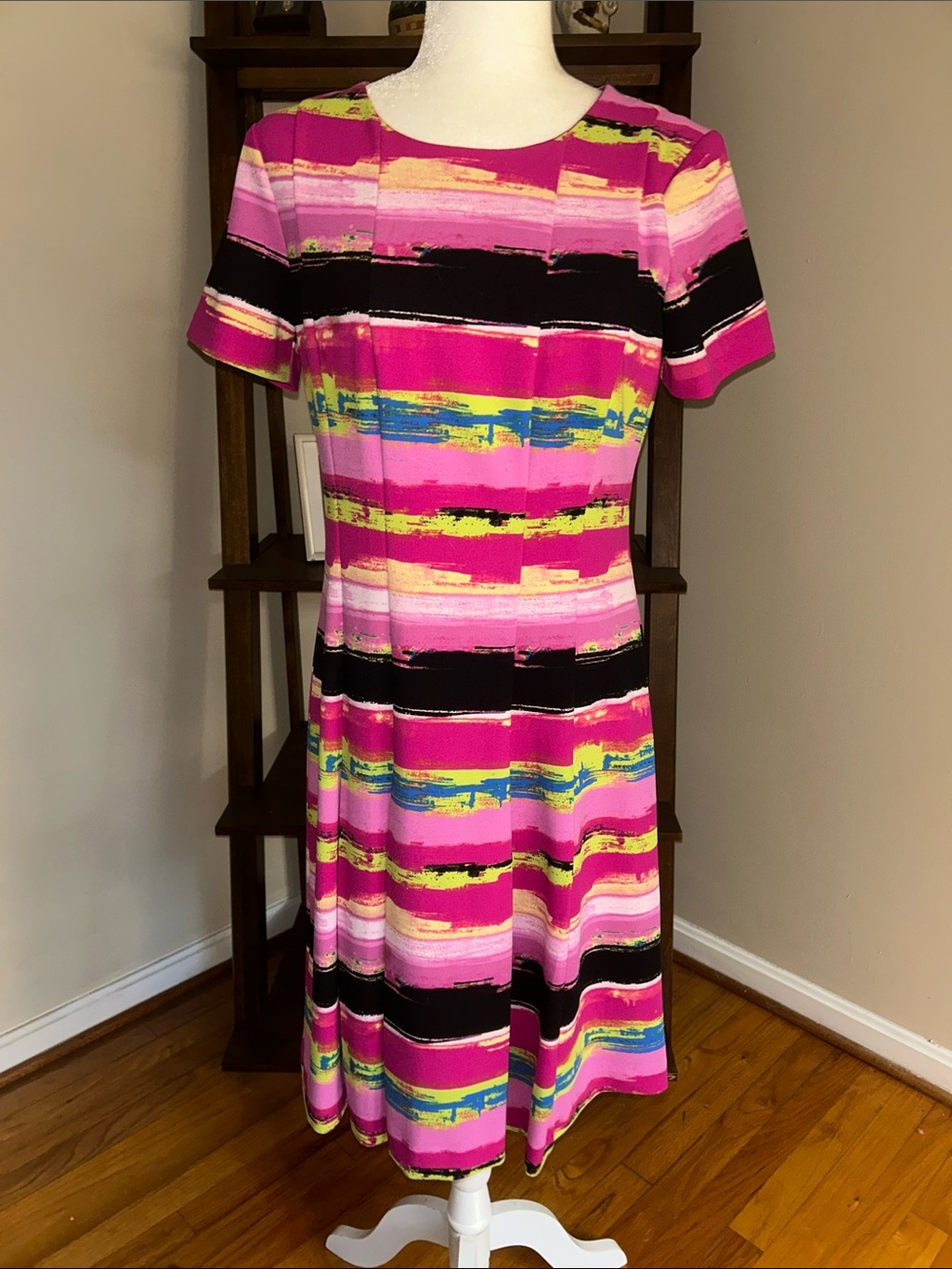 Bold Pink Striped Short Sleeve Midi Dress